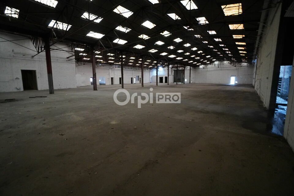 Industriel/Logistique dans Chevigny-Saint-Sauveur à vendre Photo intérieure– Image 1 sur 4