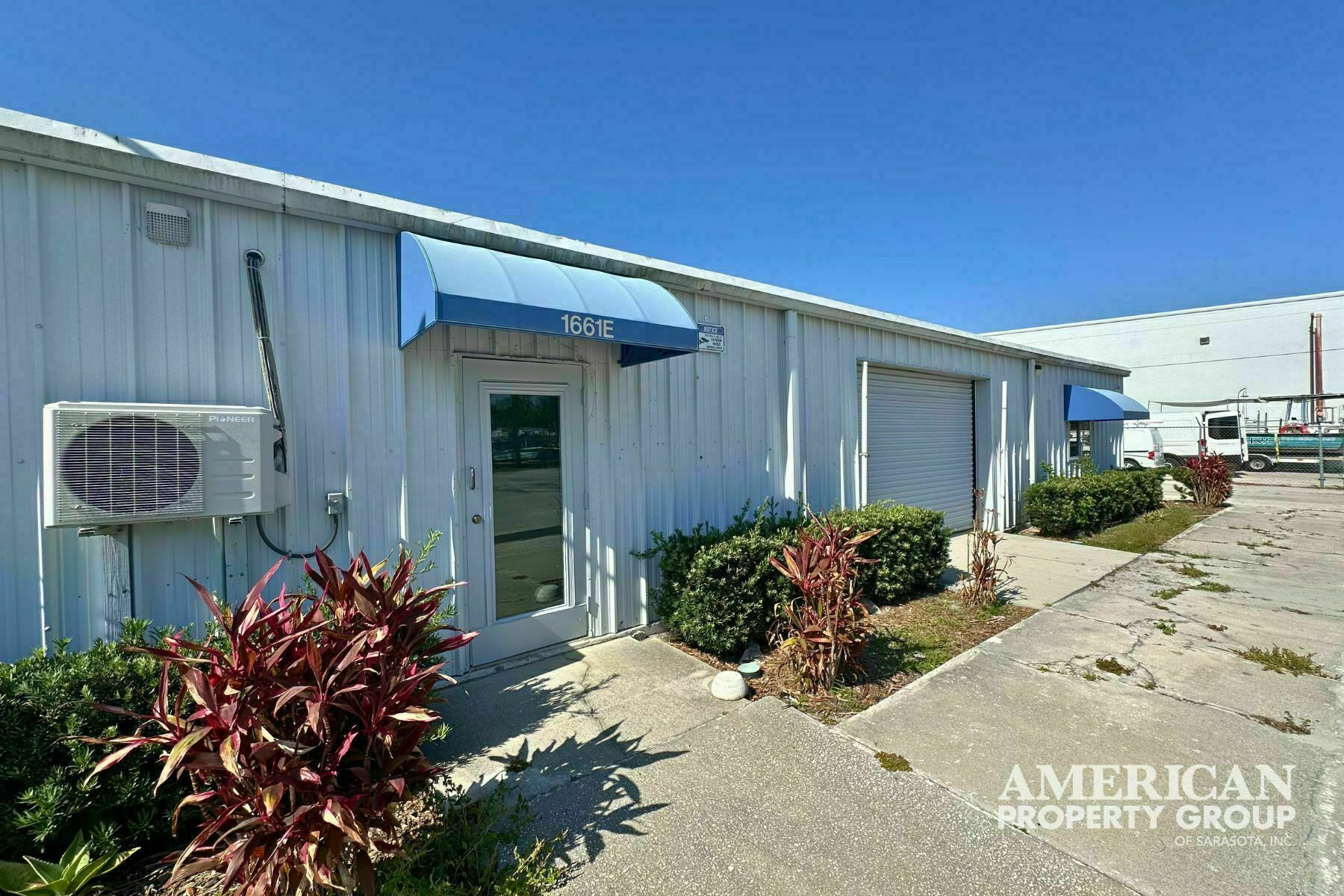 1657 University Pky, Sarasota, FL à louer Photo intérieure– Image 1 sur 2