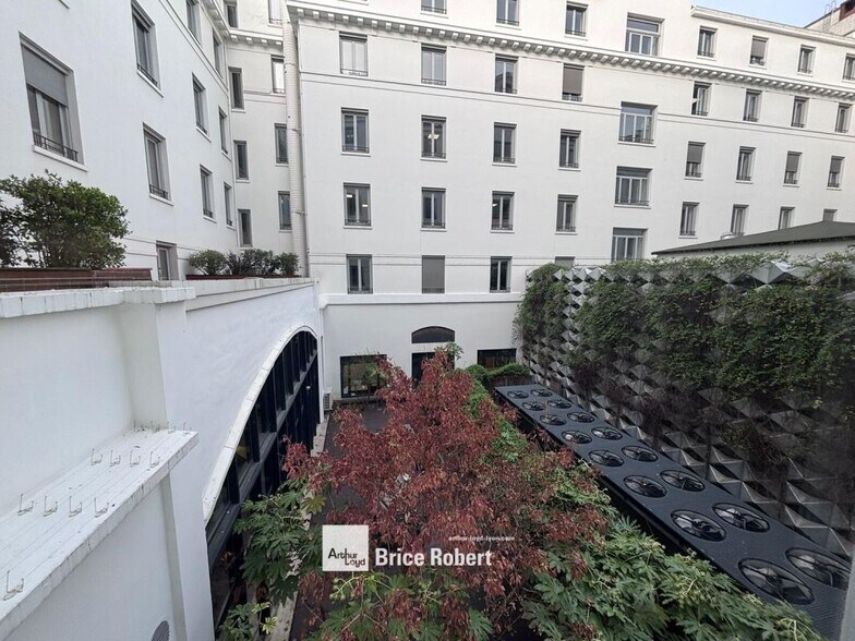5 Place Jules Ferry, Lyon à louer - Photo de l’immeuble – Image 3 sur 9