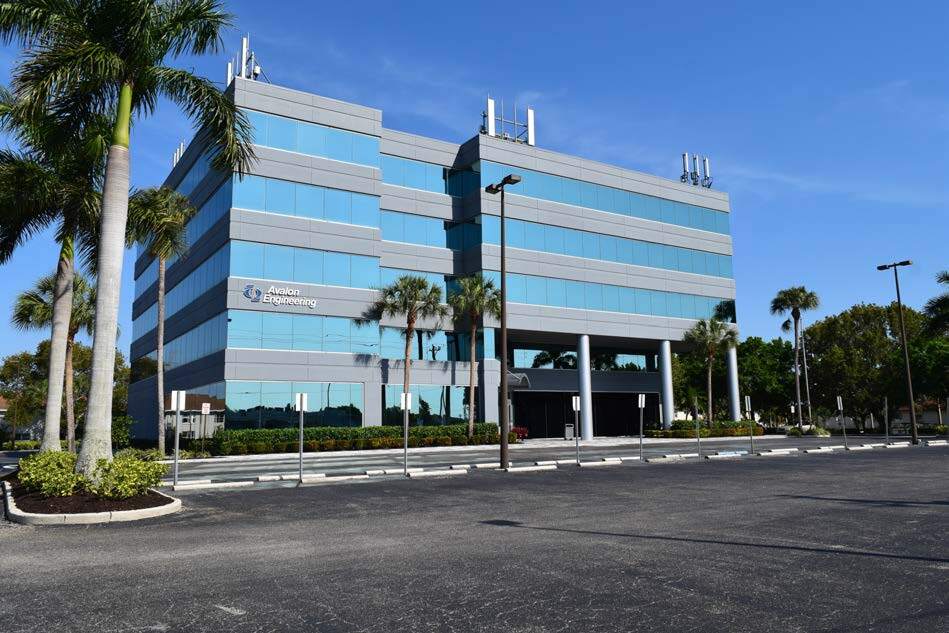 2503 Del Prado Blvd S, Cape Coral, FL à louer Photo de l’immeuble– Image 1 sur 3