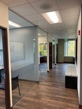 8440 SE Sunnybrook Blvd, Clackamas, OR à louer Photo intérieure– Image 2 sur 7