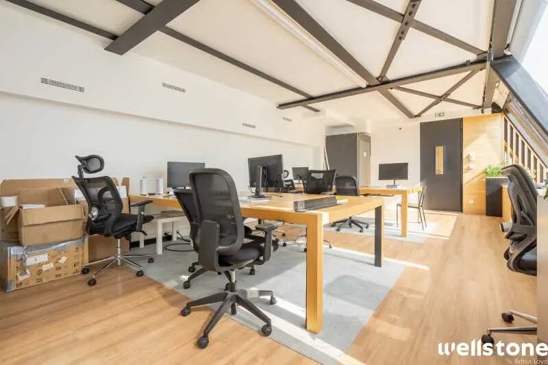 8 Rue Livingstone, Paris à louer - Photo de l’immeuble – Image 3 sur 15