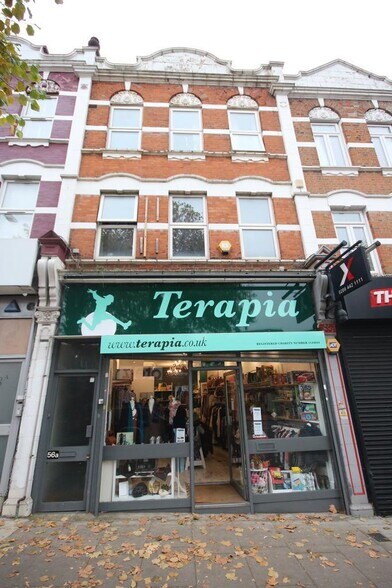 56 High Rd, Londres à vendre - Photo de l’immeuble – Image 2 sur 5