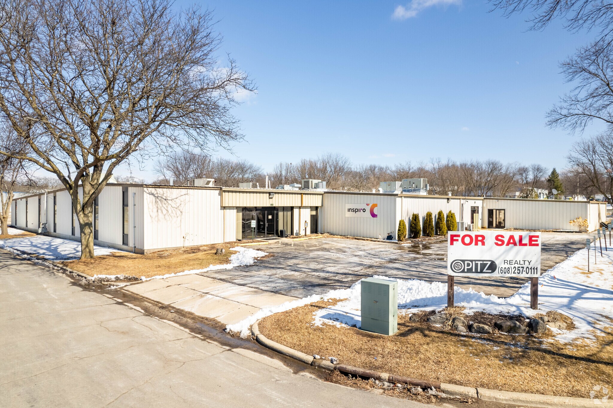 4222 Argosy Ct, Madison, WI à louer Photo principale– Image 1 sur 12