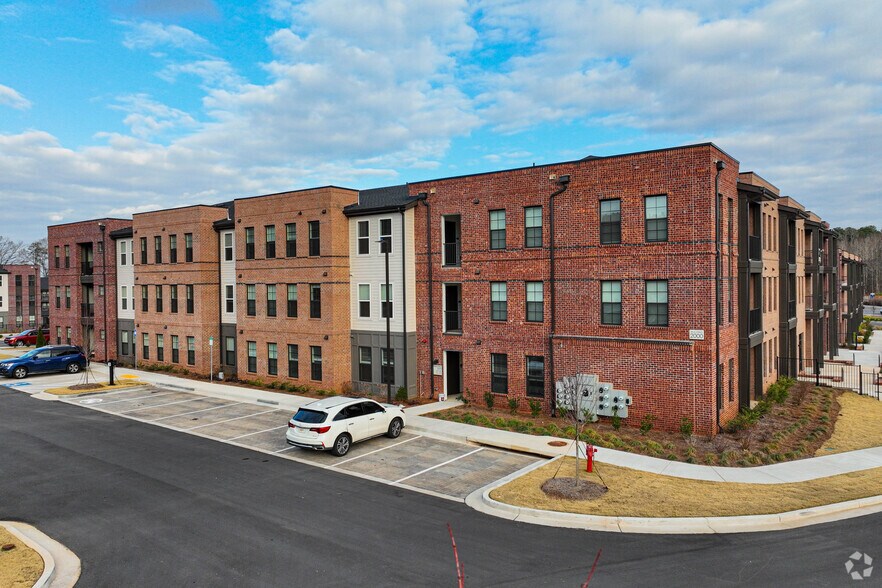 3538 Hwy 92, Douglasville, GA à louer - Photo principale – Image 1 sur 1