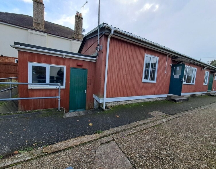 8 Blind Ln, Wimborne à louer - Photo de l’immeuble – Image 1 sur 3