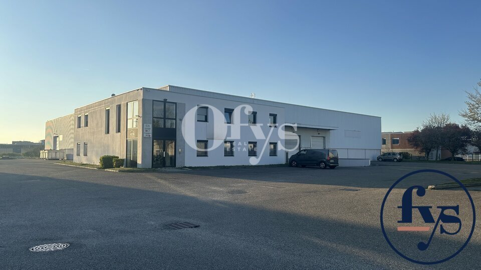 Rue Des Frères Lumière, Chassieu à vendre - Photo de l’immeuble – Image 2 sur 13