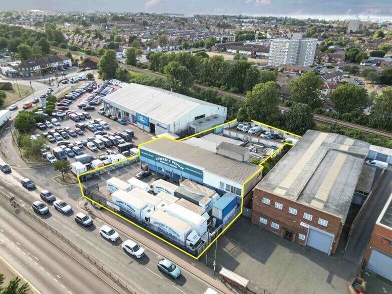 Thames Rd, Crayford à vendre - Photo de l’immeuble – Image 1 sur 11