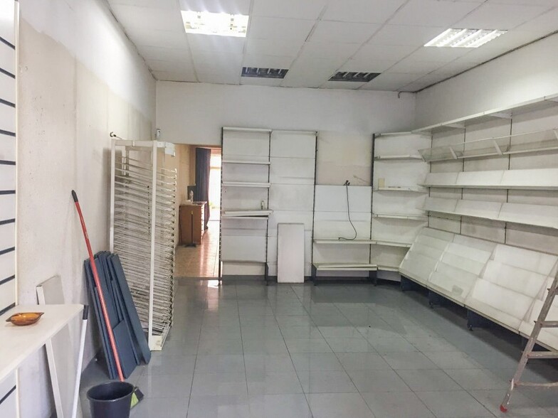 Carretera de Martorell, 40, Terrassa, Barcelona à vendre - Photo de l’immeuble – Image 3 sur 6