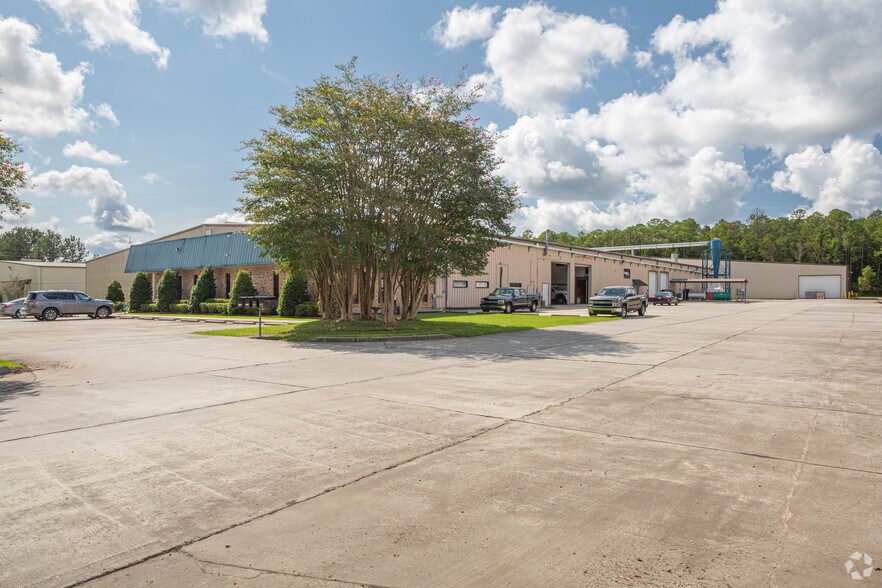 1750 South Ln, Mandeville, LA à louer - Photo de l’immeuble – Image 2 sur 32