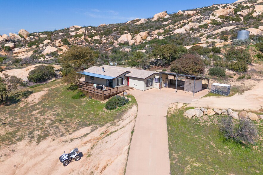 19191 High Glen Rd, Alpine, CA à vendre - Photo de l’immeuble – Image 3 sur 75