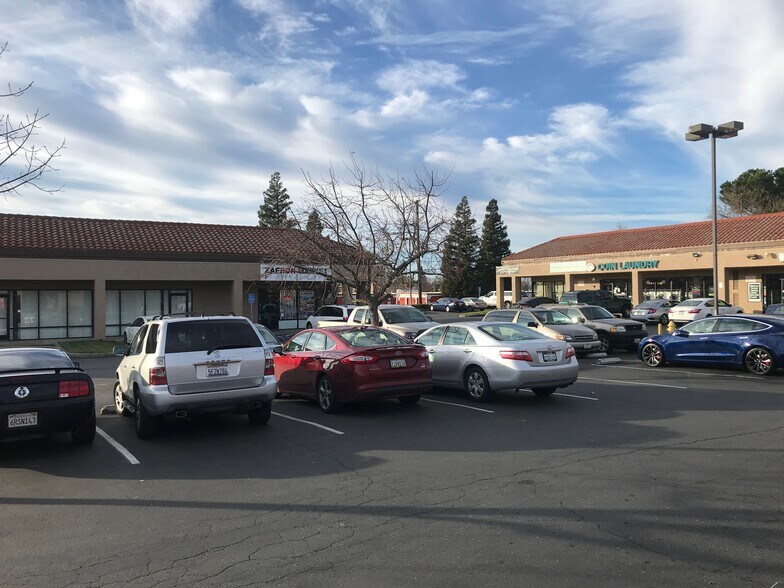 3901 Madison Ave, North Highlands, CA à louer - Photo de l’immeuble – Image 2 sur 15