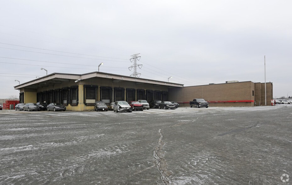 2975 Partridge Rd, Roseville, MN à louer - Photo de l’immeuble – Image 2 sur 2