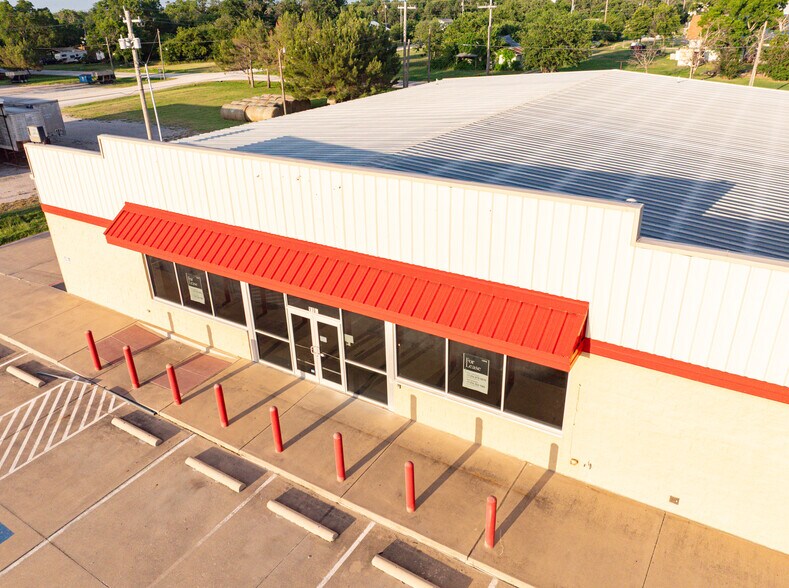 1106 Conrad Hilton Blvd, Cisco, TX à vendre - Photo de l’immeuble – Image 2 sur 12