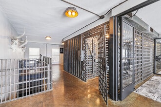 115 S Kentucky St, McKinney, TX à louer Photo intérieure– Image 1 sur 10