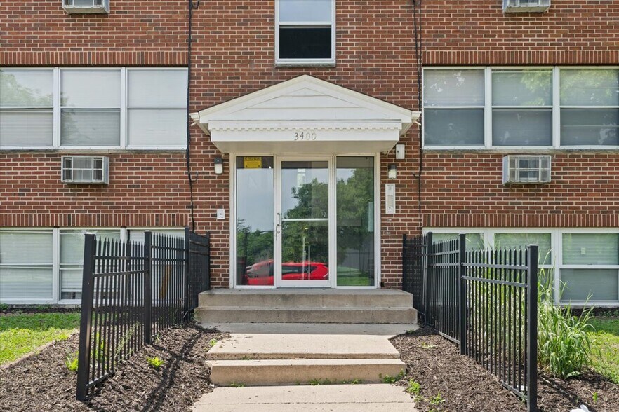 3400 10th Ave S, Minneapolis, MN à vendre - Photo de l’immeuble – Image 3 sur 10