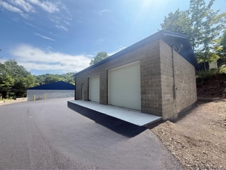 Plus de détails pour 5 McGovern Blvd, Coraopolis, PA - Local d'activités à louer