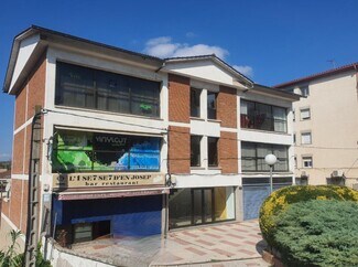 Plus de détails pour Plaça Catalunya, 177, Palau-solità i Plegamans - Local commercial à vendre