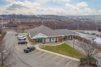 1165 E Waterloo Rd, Akron, OH - VUE AÉRIENNE  vue de carte - Image1