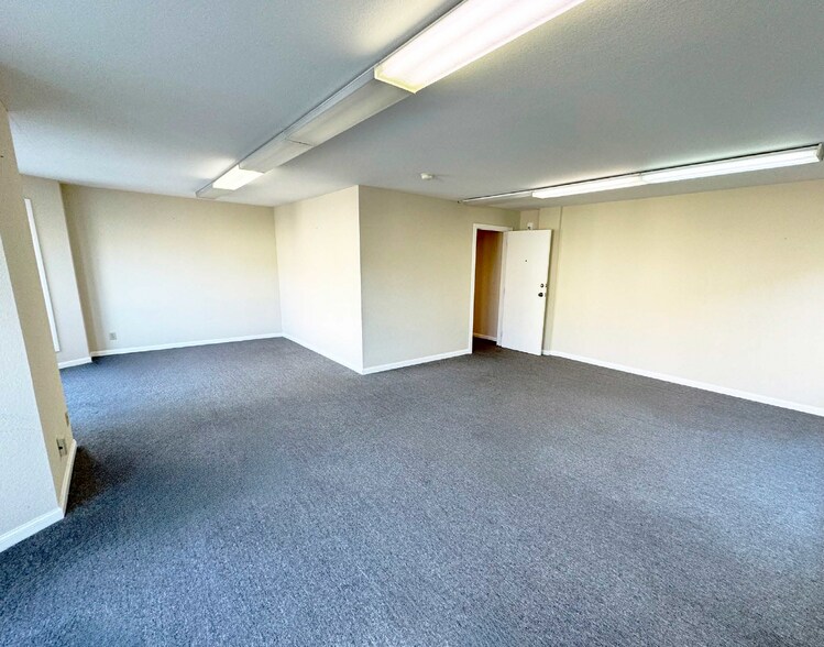 919-927 Irving St, San Francisco, CA à louer - Photo intérieure – Image 3 sur 7