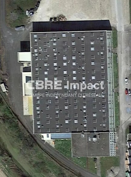 Local d’activités dans Genlis à louer - Photo de l’immeuble – Image 3 sur 8