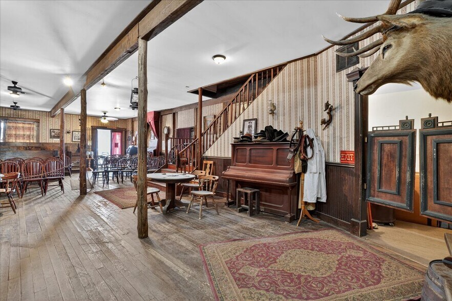 109-111 S 3rd St, Tombstone, AZ à vendre - Photo intérieure – Image 3 sur 54