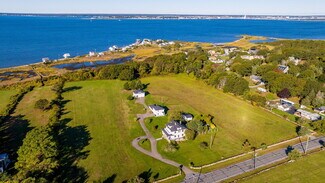 Plus de détails pour 732 Sconticut Neck Rd, Fairhaven, MA - Spécialisé à vendre