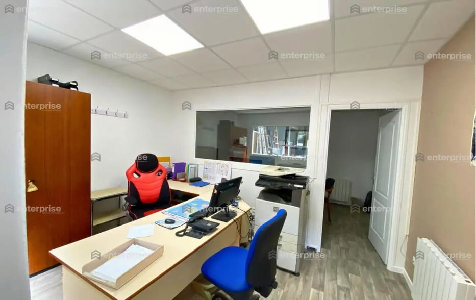 Local d’activités dans Lachelle à louer - Photo intérieure – Image 3 sur 4