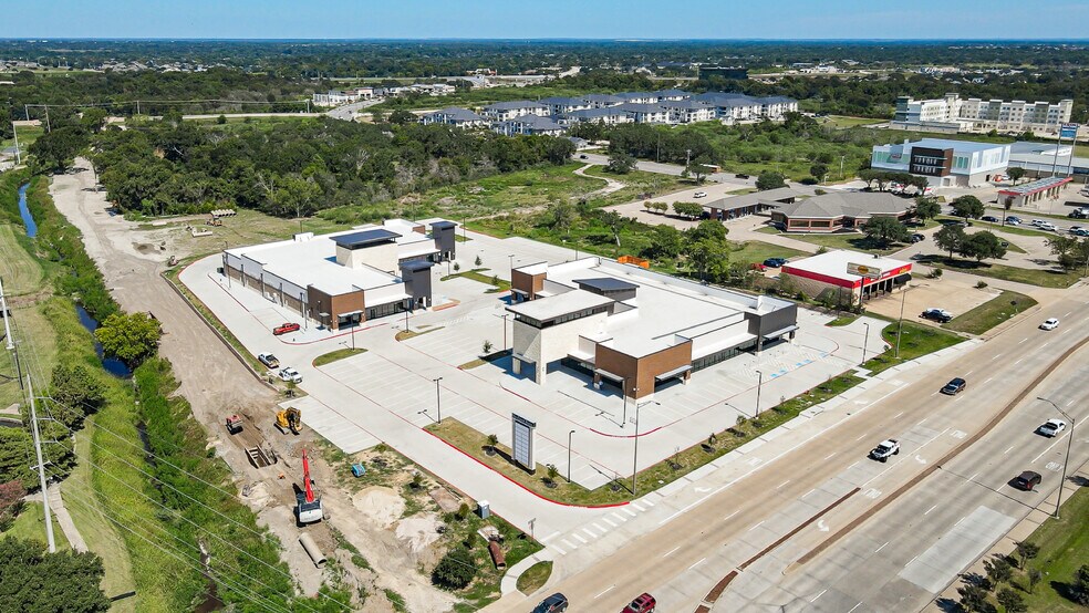 2709 Texas Ave, College Station, TX à louer - Photo de l’immeuble – Image 3 sur 20