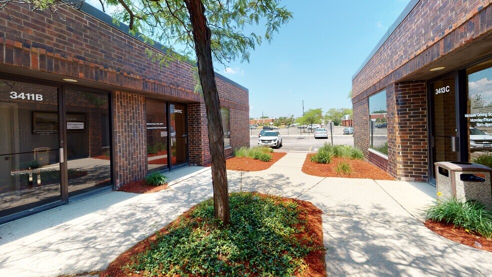 3401-3419 N Kennicott Ave, Arlington Heights, IL à louer - Photo de l’immeuble – Image 2 sur 11