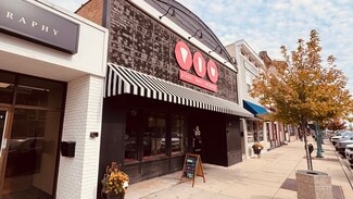 Plus de détails pour 327 W State St, Sycamore, IL - Local commercial à vendre