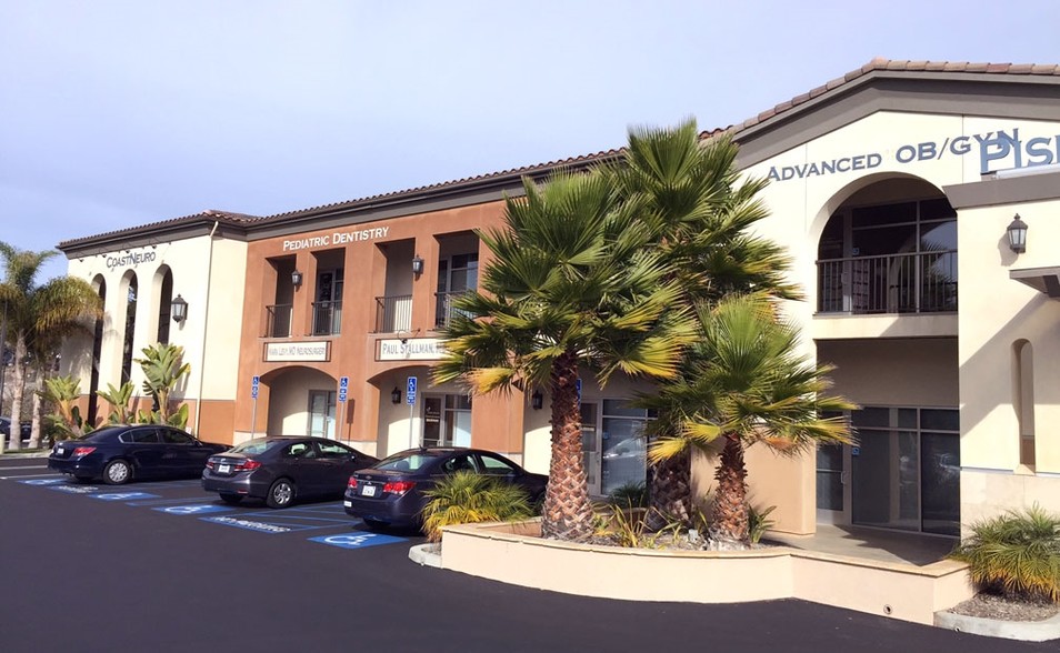 2 James Way, Pismo Beach, CA à louer - Photo de l’immeuble – Image 2 sur 4