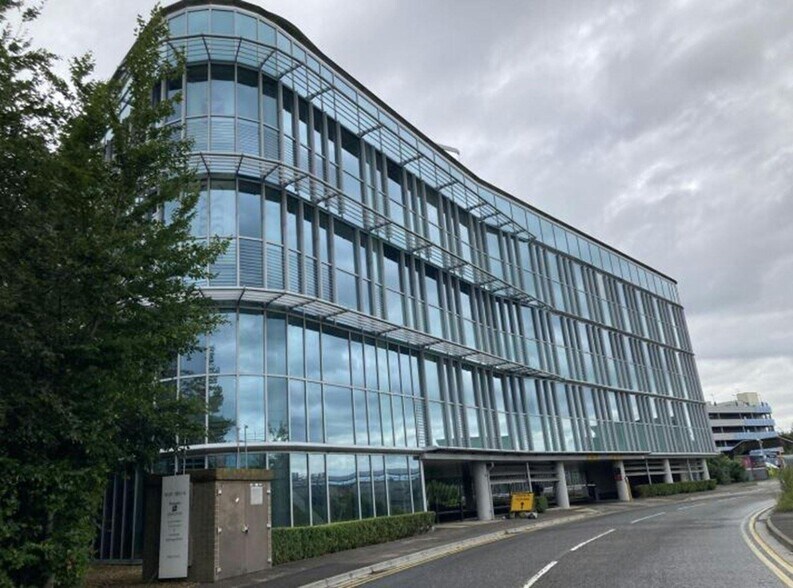 12 Mitchell Way, Southampton à louer - Photo de l’immeuble – Image 3 sur 4