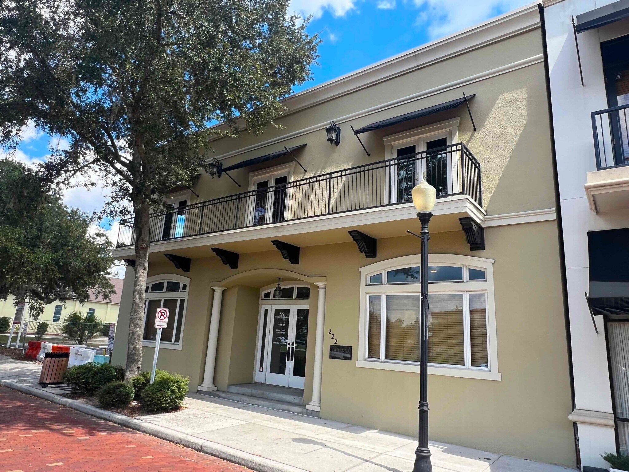 222 S Pennsylvania Ave, Winter Park, FL à louer Photo de l’immeuble– Image 1 sur 9