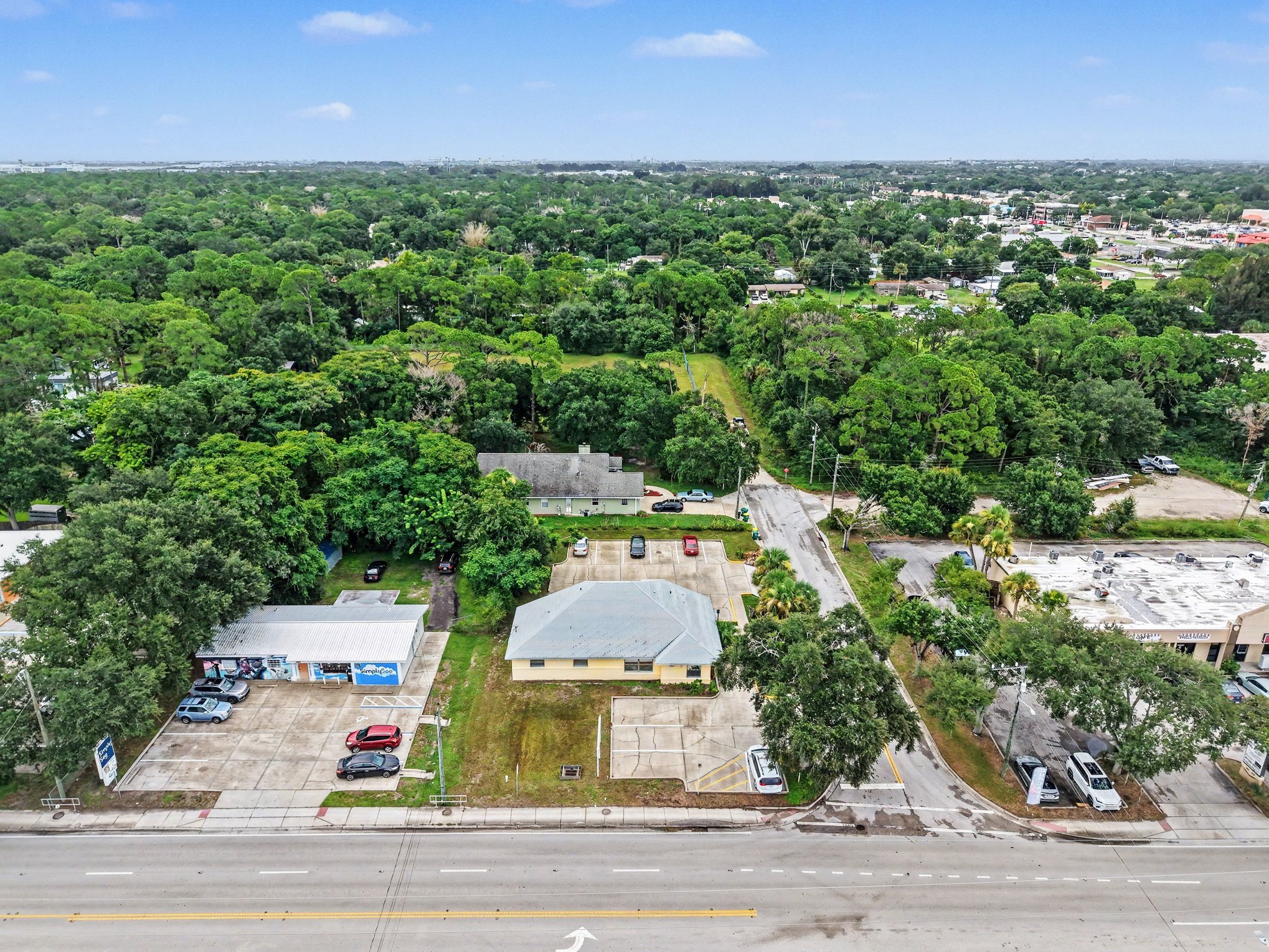 1589 S Wickham Rd, West Melbourne, FL à vendre Aérien– Image 1 sur 34