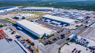 Plus de détails pour 13802 N Unitec Dr, Laredo, TX - Industriel/Logistique à louer