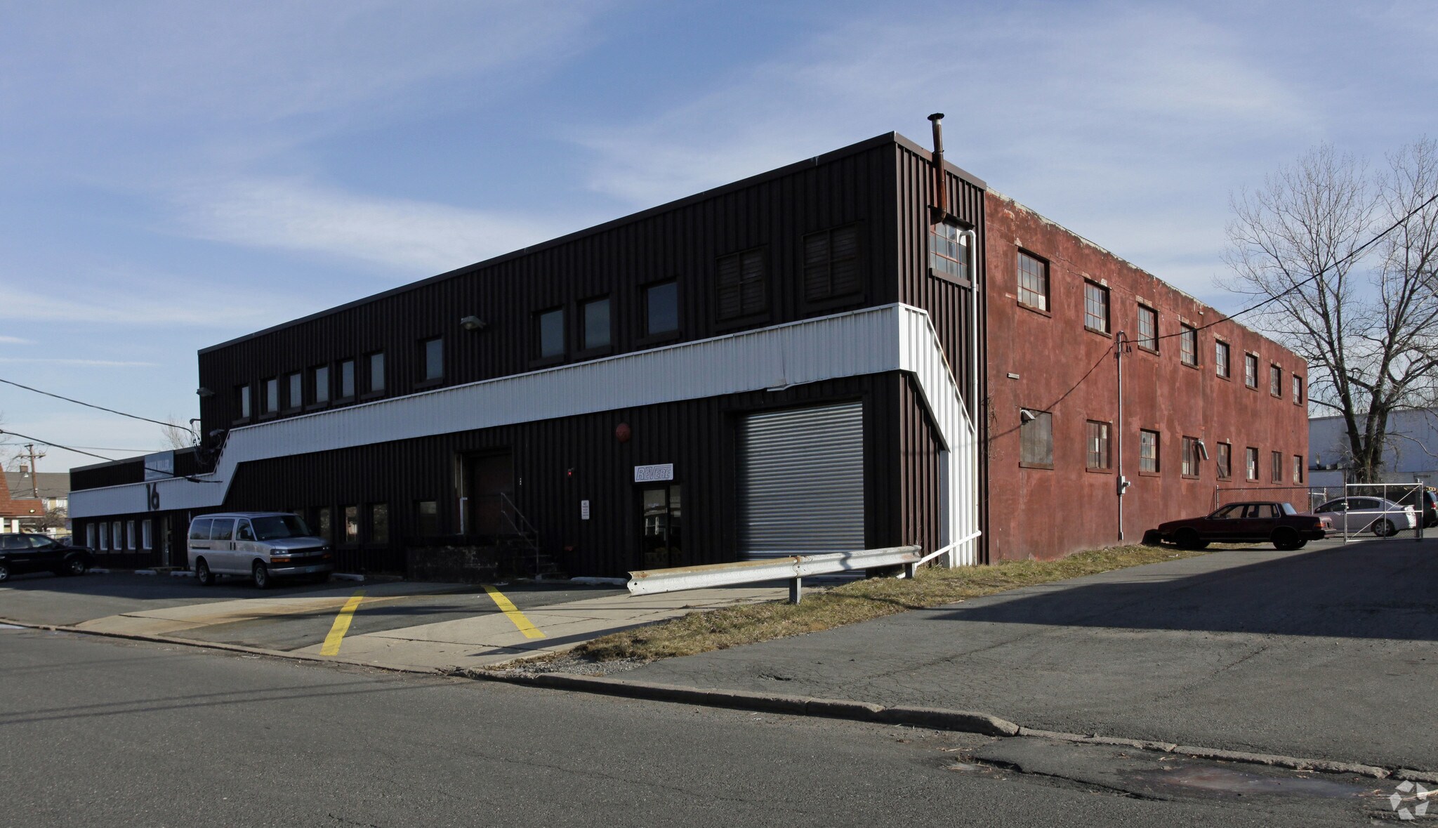 16 Industrial Ave, Little Ferry, NJ à vendre Photo principale– Image 1 sur 7