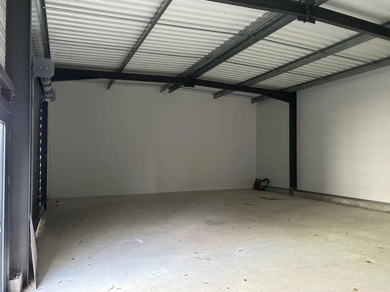 Local d’activités dans Montauban à louer - Photo intérieure – Image 2 sur 2