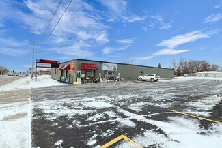 Plus de détails pour 1700 W Wisconsin Ave, Appleton, WI - Local commercial à louer