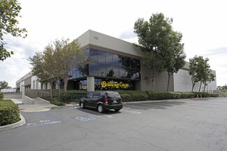 Plus de détails pour 720 E Lambert Rd, La Habra, CA - Industriel/Logistique à louer