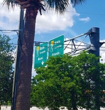 7777 Glades Rd, Boca Raton, FL à louer Photo de l’immeuble– Image 1 sur 7