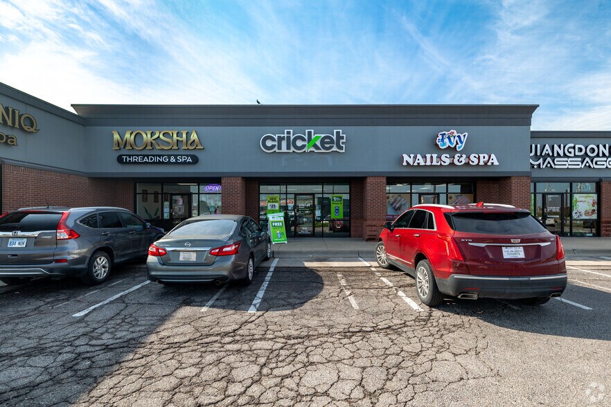 11333 E Kellogg Dr, Wichita, KS à louer - Photo de l’immeuble – Image 2 sur 13