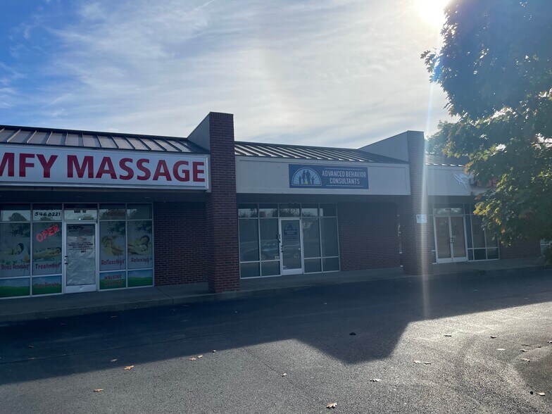 3441 Fort Campbell Blvd, Clarksville, TN à louer - Photo de l’immeuble – Image 2 sur 11