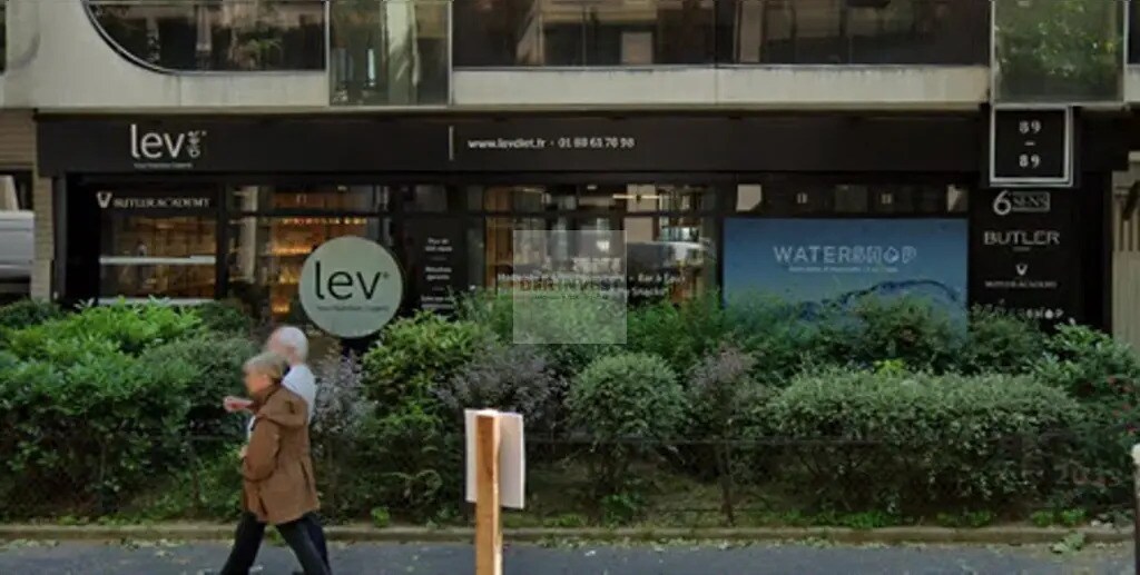Local commercial dans Paris à louer Photo de l’immeuble– Image 1 sur 11