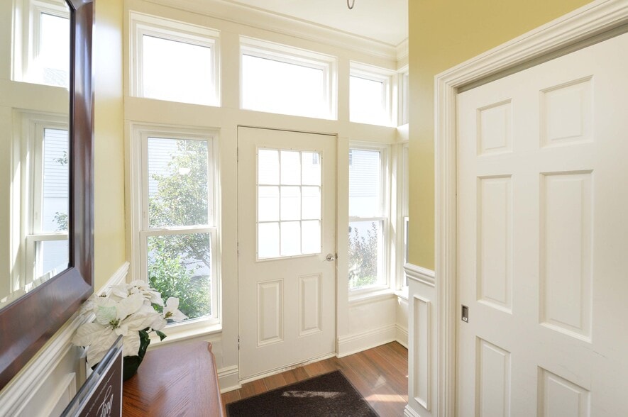 45-47 E Main St, Ramsey, NJ à louer - Photo intérieure – Image 3 sur 16