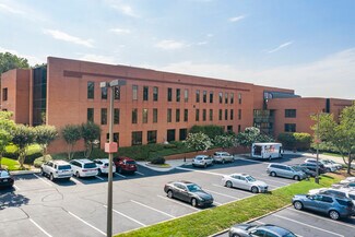 Plus de détails pour 5555 Peachtree Dunwoody Rd NE, Atlanta, GA - Bureau à louer
