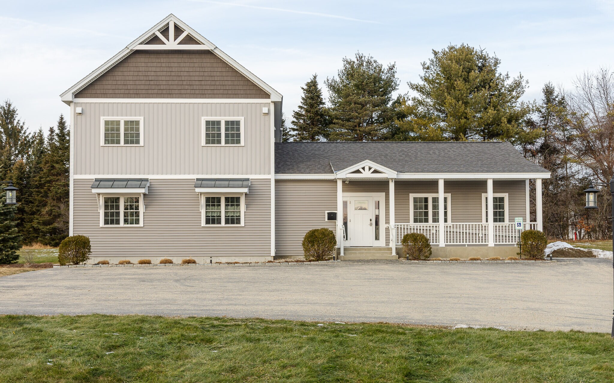 6 Ames Plaza Ln, Walpole, NH à vendre Photo principale– Image 1 sur 37