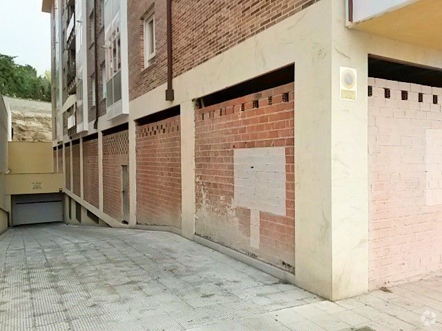 Calle Agustín Rodríguez Sahagún, Ávila, Ávila à louer Photo intérieure– Image 1 sur 24