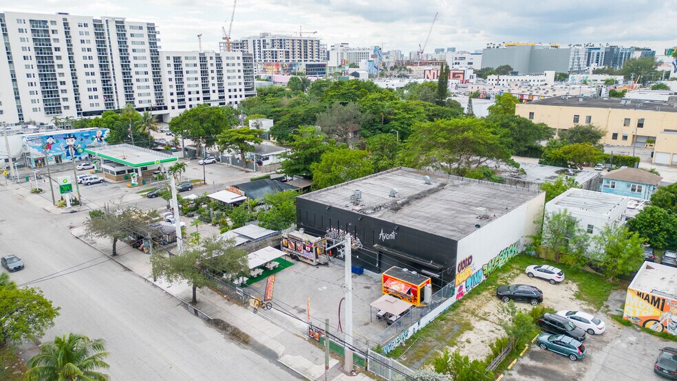 2626 NE 2nd Ave, Miami, FL à vendre - Photo de l’immeuble – Image 3 sur 4