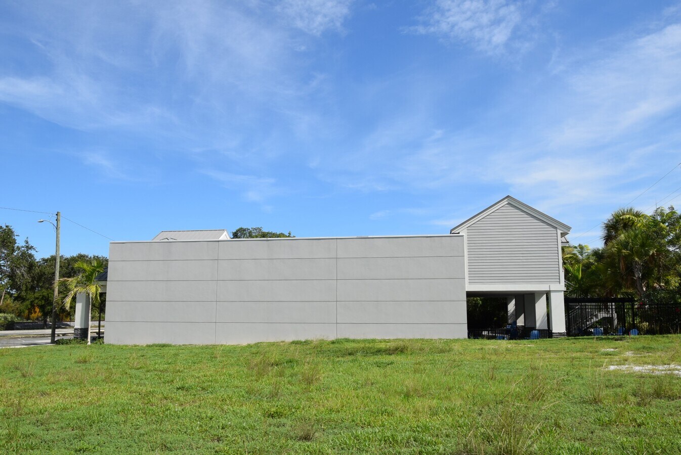 View Photo